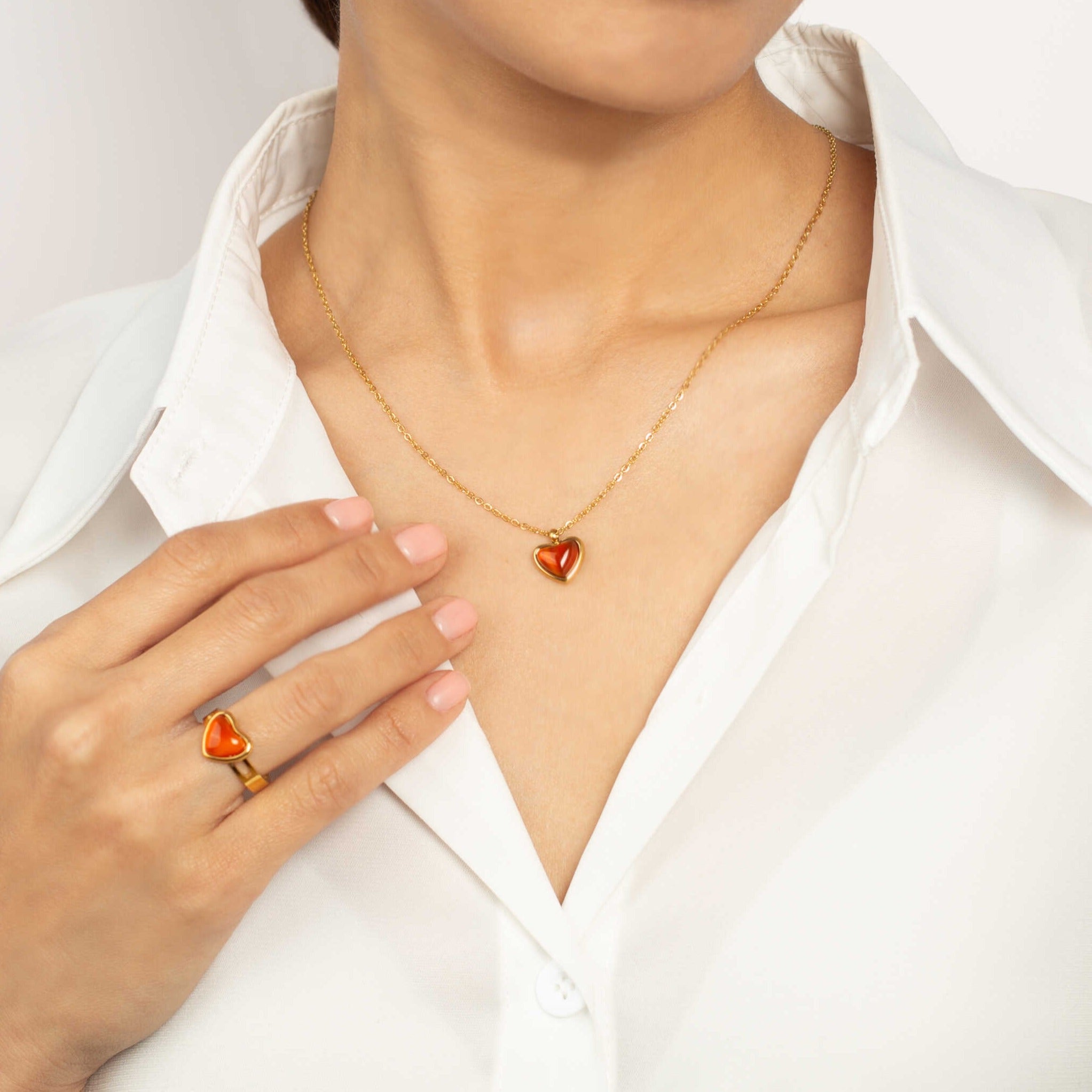 collar cornalina