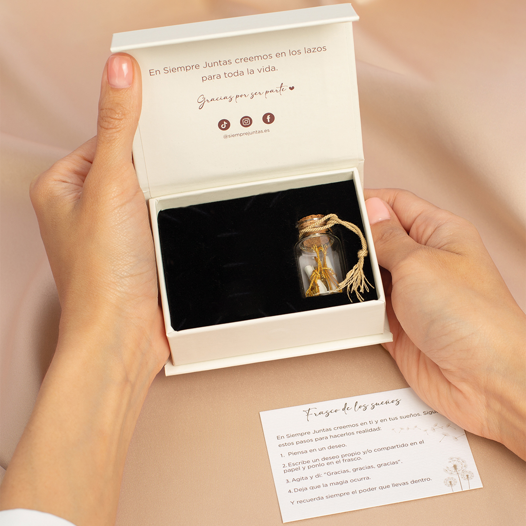 caja cartón regalo siemprejuntas