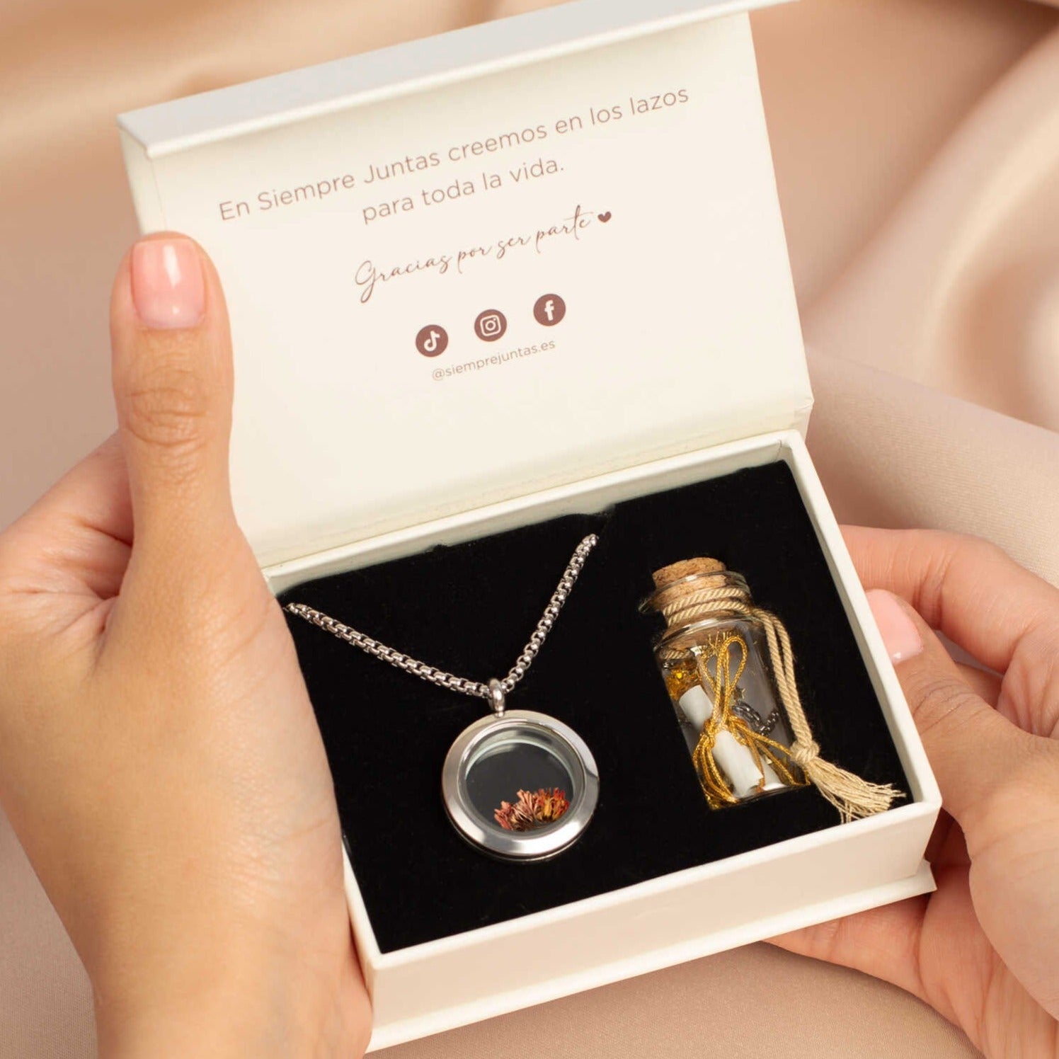 Collar recuerdos especiales